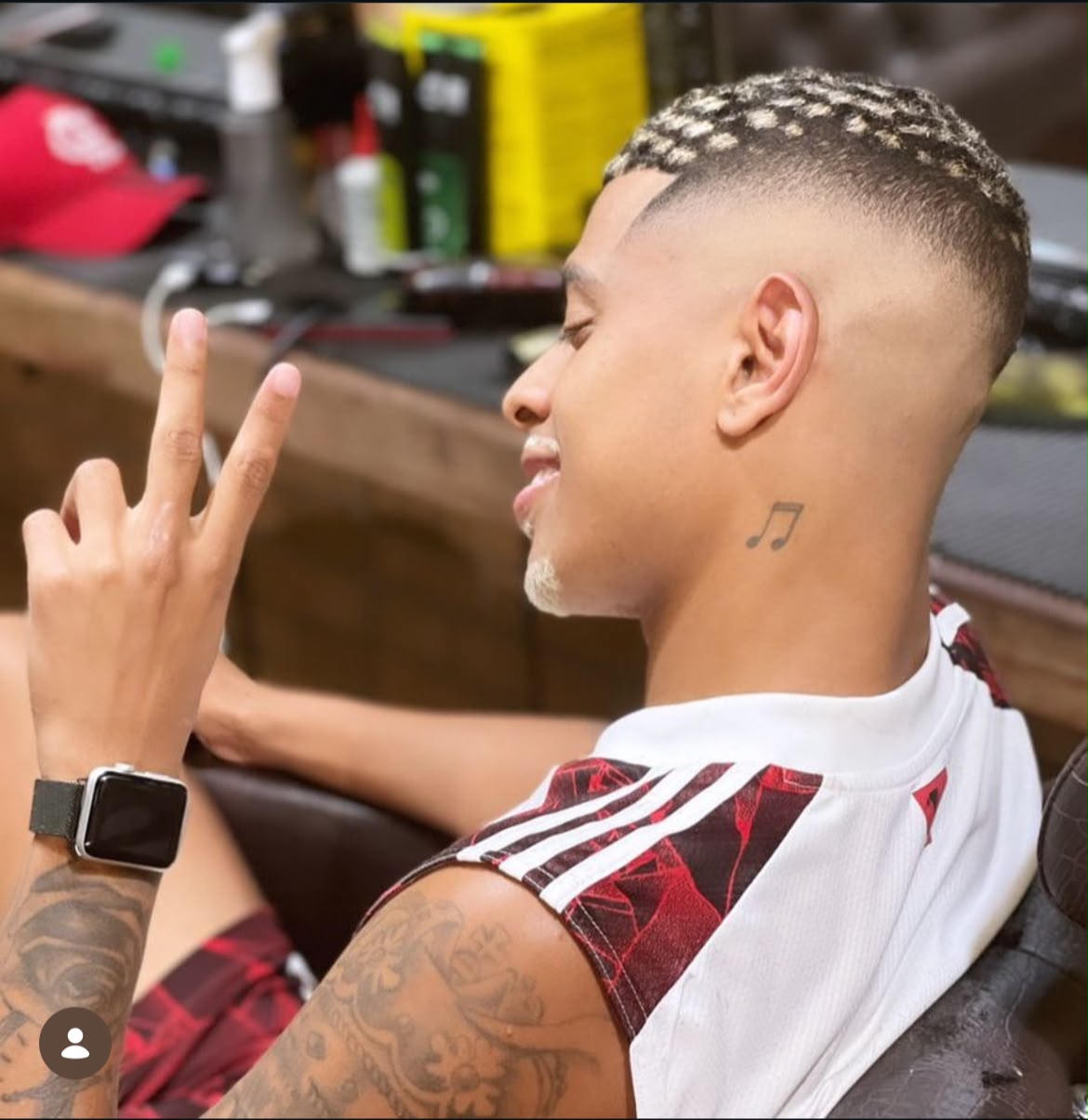 Corte com reflexos claros e degradê